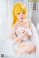 Coser @ 桜 桃 喵 Vol.064: 小 忍 浴缸 (50 photos) P1 No.c4b25f